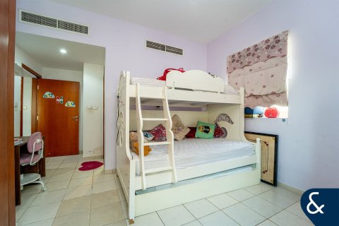 Appartement à Greens, Dubai, 2 chambres, 107 m², № 75942 - photo 9