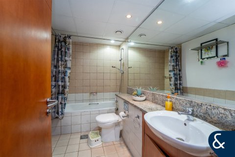 Appartement à Greens, Dubai, 2 chambres, 107 m², № 75942 - photo 8