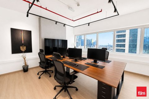 Снять в аренду офис в Дубае: 150.4м², № 110656 - фото 2