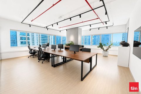 Bureau à Dubai, 150.4 m², № 110656