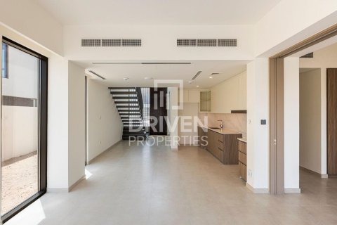 Villa in The Valley, Dubai 3 bedrooms, 174.01 sq.m. № 140409