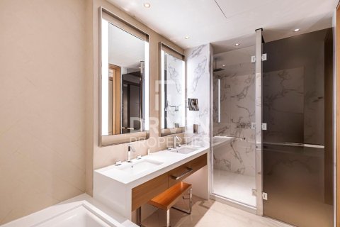 Apartamento en The Address Residences Dubai Opera, Downtown Dubai (Downtown Burj Dubai), Dubai, 3 dormitorios, 146.32 m², № 140413 - foto 14