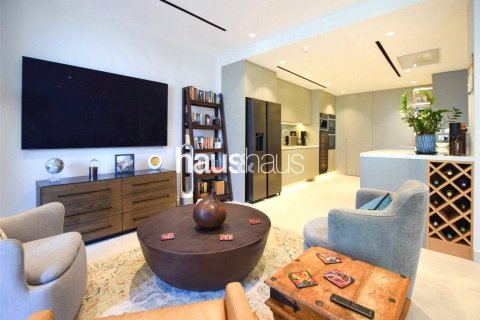 Villa in Emaar 6 Towers, Dubai Marina, Dubai 3 bedrooms, 520 sq.m. № 43687 - photo 19