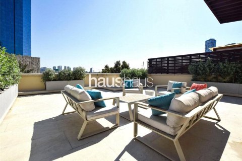 Villa in Emaar 6 Towers, Dubai Marina, Dubai 3 bedrooms, 520 sq.m. № 43687 - photo 13