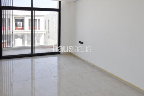 Villa in Jumeirah Park, Dubai 4 bedrooms, 421 sq.m. № 43410 - photo 15