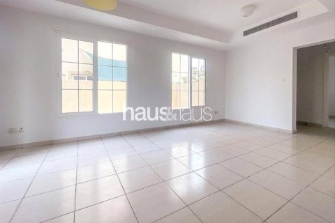 Villa in The Springs, Dubai 2 bedrooms, 162 sq.m. № 43408 - photo 3