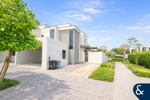 Villa in Maple at Dubai Hills Estate, Dubai Hills Estate, Dubai 4 bedrooms, 229 sq.m. № 88450 - photo 2