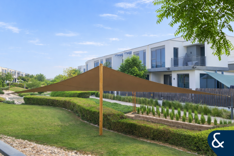 Villa in Maple at Dubai Hills Estate, Dubai Hills Estate, Dubai 4 bedrooms, 229 sq.m. № 88450 - photo 4