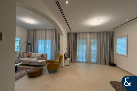 Villa en Jumeirah Village Triangle, Dubai, 2 dormitorios, 661 m², № 88548 - foto 11