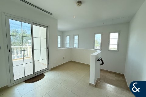 Villa en Jumeirah Village Triangle, Dubai, 2 dormitorios, 661 m², № 88548 - foto 3