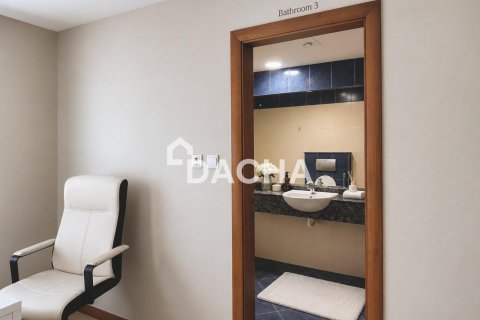Apartment in Marina Diamonds, Dubai Marina, Dubai 3 bedrooms, 189 sq.m. № 137962 - photo 17