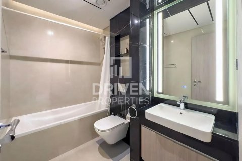 Apartamento en Jumeirah Lake Towers, Dubai, estudio, 57.6 m², № 136132 - foto 4