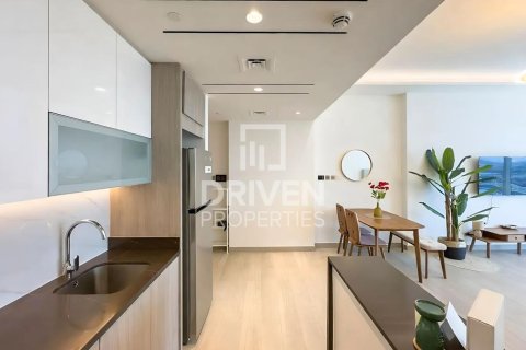 Apartamento en Jumeirah Lake Towers, Dubai, estudio, 57.6 m², № 136132 - foto 10