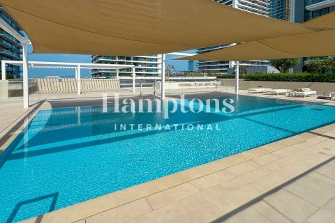 Apartment in Dubai Harbour, Dubai 1 bedroom, 80.10932787 sq.m. № 114664 - photo 30
