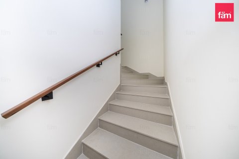 Townhouse in Dubai 3 bedrooms, 140.8 sq.m. № 115790 - photo 9