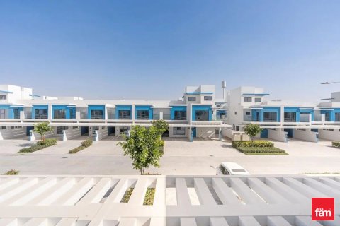 Maison de ville à Dubai, 5 chambres, 144 m², № 115788