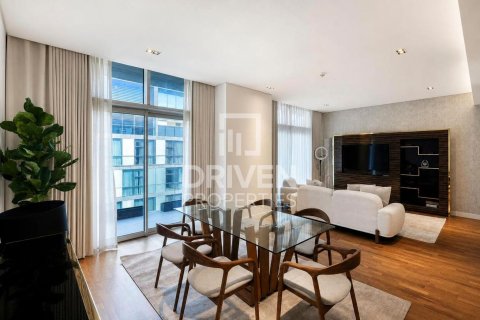 Квартира в City Walk, Дубай, 2 спальни, 163.14м², № 128669