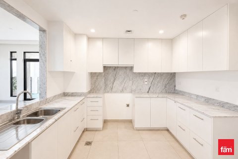 Apartamento en Umm Suqeim, Dubai, 4 dormitorios, 261.6 m², № 111791 - foto 16