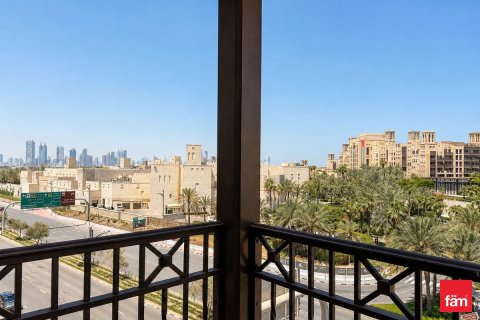 Apartamento en Umm Suqeim, Dubai, 4 dormitorios, 261.6 m², № 111791 - foto 8