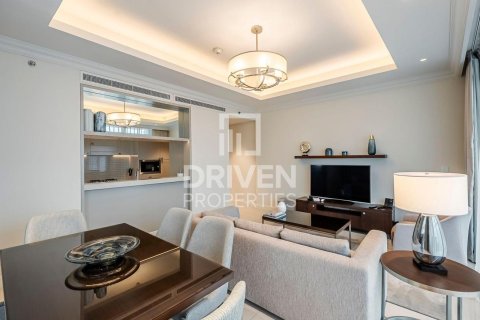Appartement à The Address Residence Fountain Views, Downtown Dubai (Downtown Burj Dubai), Dubai, 2 chambres, 134.52 m², № 129093