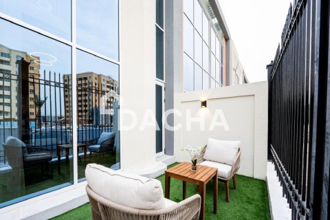 Купить таунхаус в Дубай Инвестмент Парке, Дубай: 4 спальни, 87м², № 104801 - фото 13