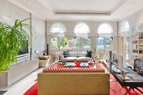 Villa in Signature Villas, Palm Jumeirah, Dubai 5 bedrooms, 1525 sq.m. № 7402 - photo 7