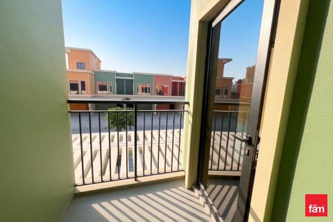 Townhouse in Dubai 4 bedrooms, 144 sq.m. № 110732 - photo 5