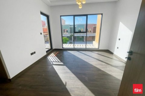 Townhouse in Dubai 4 bedrooms, 144 sq.m. № 110732 - photo 16