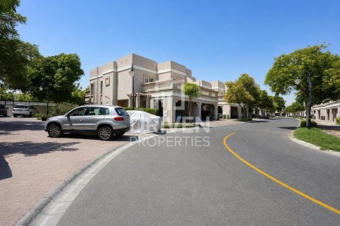 Снять в аренду виллу в Dubai Silicon Oasis, Дубай: 3 спальни, 311.97м², № 128594 - фото 30