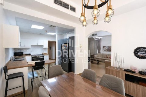 Снять в аренду виллу в Dubai Silicon Oasis, Дубай: 3 спальни, 311.97м², № 128594 - фото 16