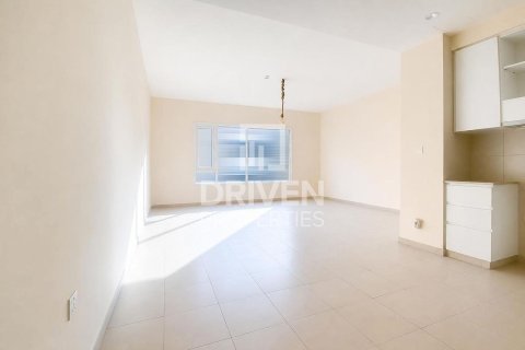 Снять в аренду квартиру в EMAAR South, Dubai South (Dubai World Central), Дубай: 2 спальни, 112.41м², № 129360 - фото 3