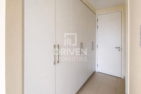 Снять в аренду квартиру в EMAAR South, Dubai South (Dubai World Central), Дубай: 2 спальни, 112.41м², № 129360 - фото 12