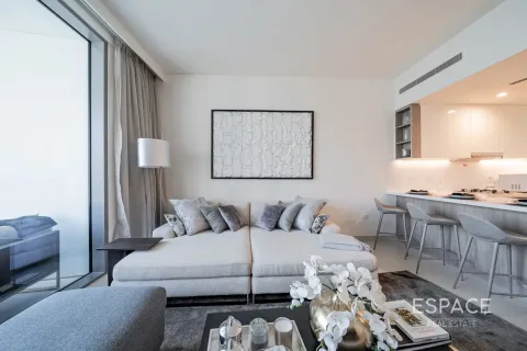 Apartment in Dubai Marina, Dubai 1 bedroom, 85 sq.m. № 123052 - photo 8