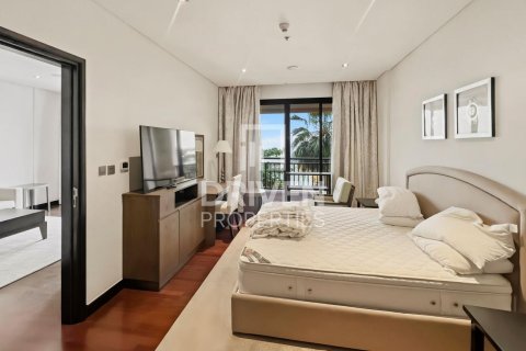 Apartment in The Crescent, Palm Jumeirah, Dubai 1 bedroom, 107.58 sq.m. № 138826 - photo 5