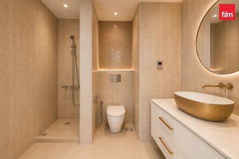 Снять в аренду виллу в Пальме Джумейре, Дубай: 5 спален, 270.9м², № 139738 - фото 8