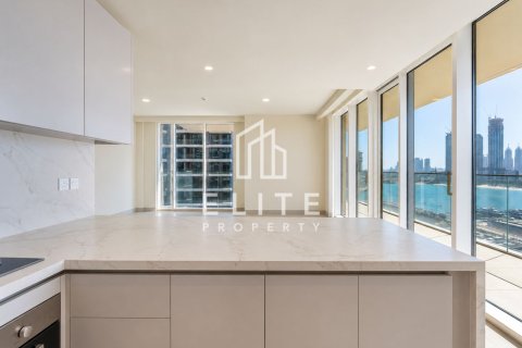 شقة في EMAAR Beachfront, Dubai Harbour, دبي 3 غرف نوم, 187 م² رقم 137363 - صورة 4