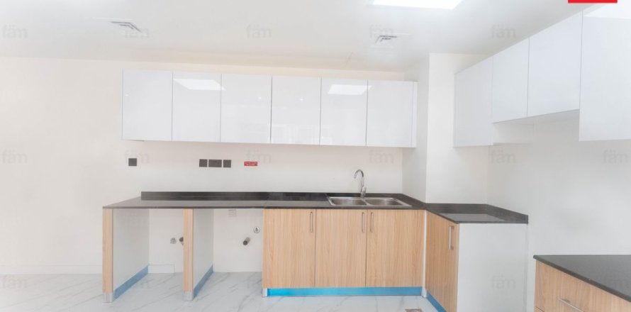 Maison de ville à Dubai, 3 chambres, 105.7 m², № 89266