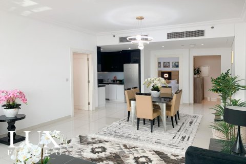 Снять в аренду квартиру в Capital Bay, Бизнес-Бэй, Дубай: 2 спальни, 126м², № 46444 - фото 6