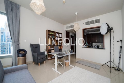 Снять в аренду квартиру в 29 Burj Boulevard, Даунтаун Дубай (Даунтаун Бурдж Дубай), Дубай: 1 спальня, 78м², № 46442 - фото 3
