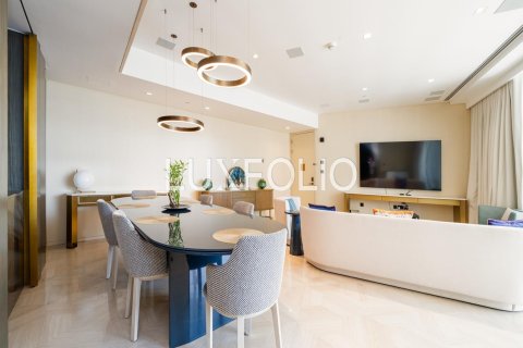 Apartment in FIVE Palm Jumeirah, Palm Jumeirah, Dubai 2 bedrooms, 181 sq.m. № 45816 - photo 3