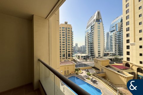Apartamento en Shams, Jumeirah Beach Residence, Dubai, 3 dormitorios, 175 m², № 91538 - foto 3