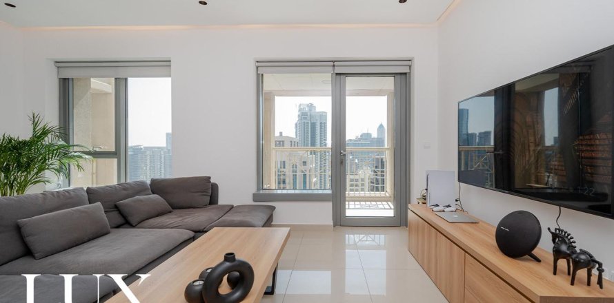 Apartment in 29 Burj Boulevard, Downtown Dubai (Downtown Burj Dubai), Dubai 1 bedroom, 74 sq.m. № 45694