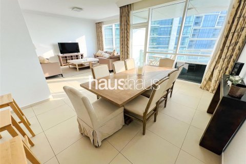 Apartamento en Jumeirah Beach Residence, Dubai, 2 dormitorios, 152 m², № 45031 - foto 10