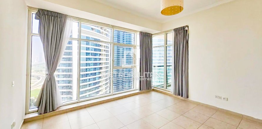Apartamento en Jumeirah Lake Towers, Dubai, 2 dormitorios, 153 m², № 73914