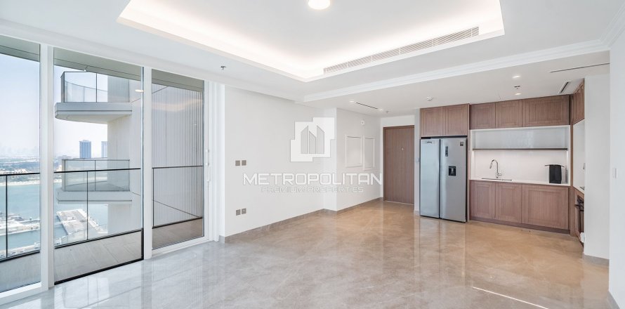 Квартира в EMAAR Beachfront, Dubai Harbour, Дубай, 2 спальни, 112м², № 73898