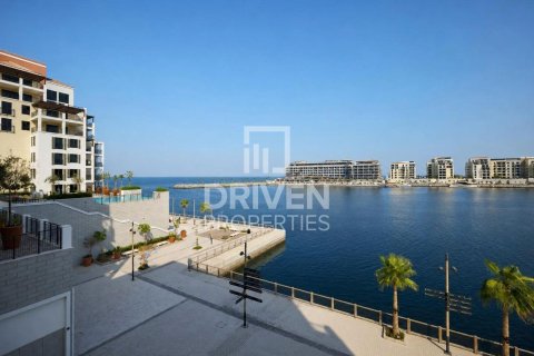 شقة في La Mer, جميرا, دبي 3 غرف نوم, 207.27 م² رقم 128652 - صورة 2