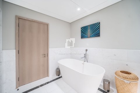 Appartement à The Palm Tower, Palm Jumeirah, Dubai, 1 chambre, 98 m², № 73848 - photo 16