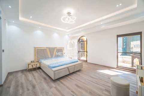 Apartment in Sadaf, Jumeirah Beach Residence, Dubai 3 bedrooms, 350 sq.m. № 73851 - photo 20