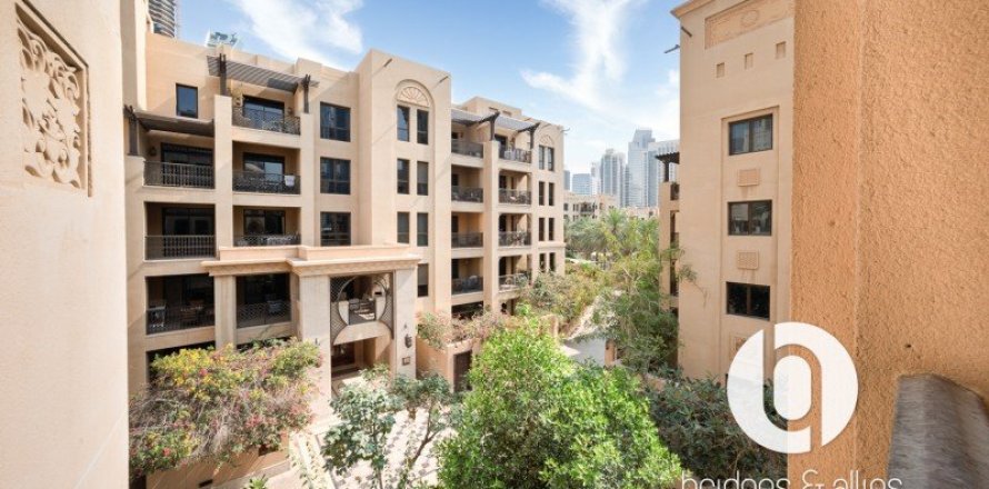 Apartamento en Old Town, Dubai, 1 dormitorio, 90 m², № 98130