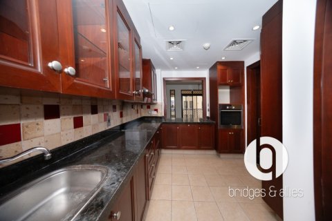 Apartamento en Old Town, Dubai, 1 dormitorio, 90 m², № 98130 - foto 9